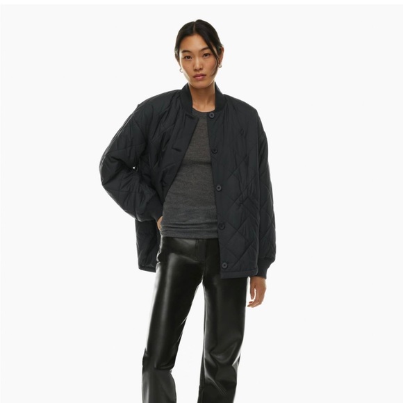 Aritzia Jackets & Coats Aritzia Pavant Quilted Jacket Brand New